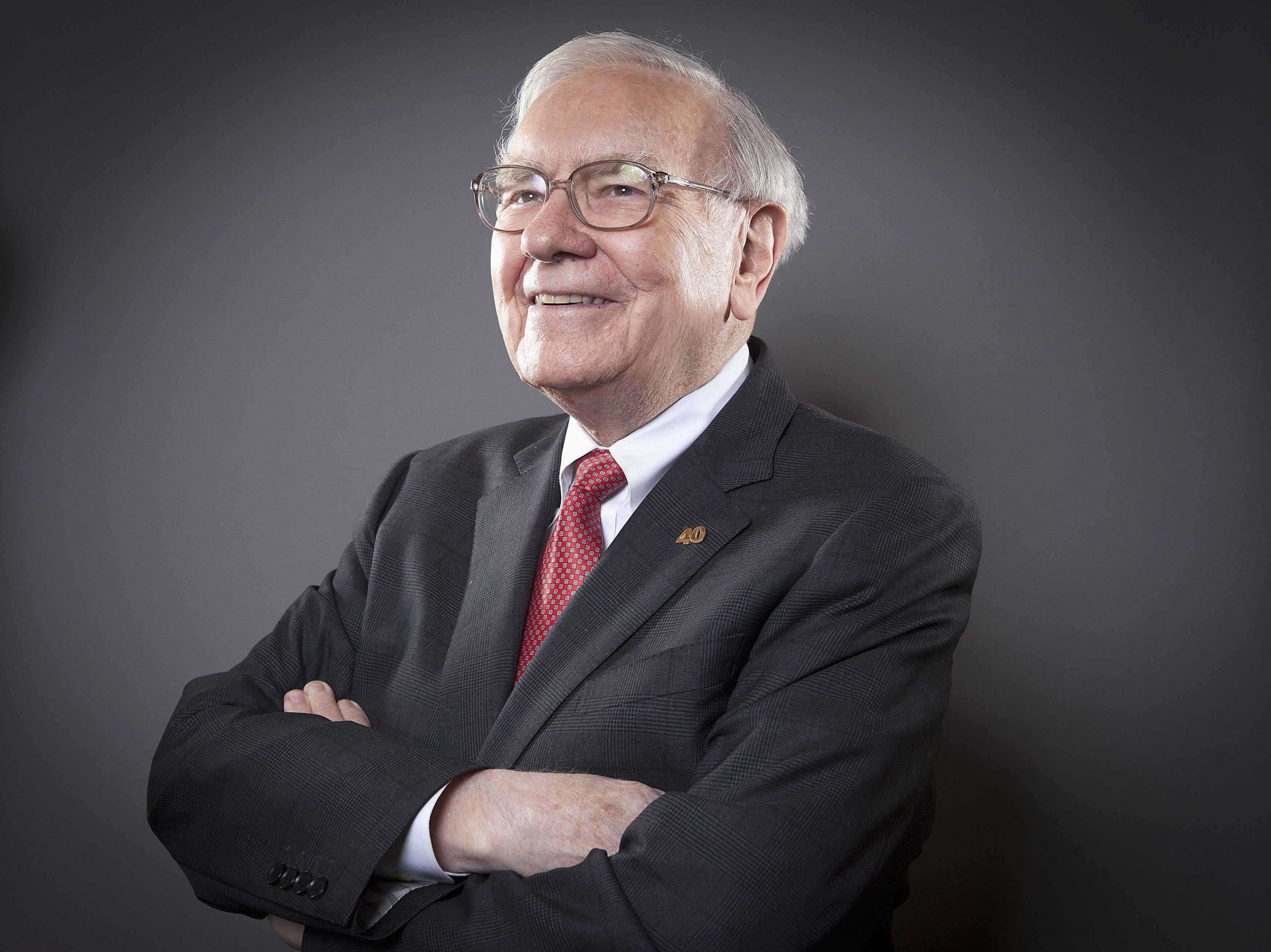 Warren Buffet's story: how he started investing and where he got to today